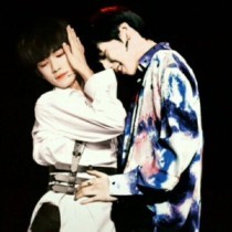 人人精品一区三区